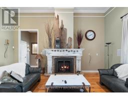 2529 NAPPERTON DRIVE - 10