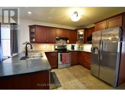 30 PEACH TREE BOULEVARD - 15
