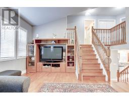 36 - 400 SKYLINE AVENUE - 13