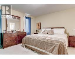 36 - 400 SKYLINE AVENUE - 19