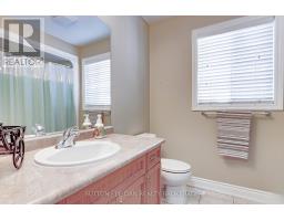 36 - 400 SKYLINE AVENUE - 21