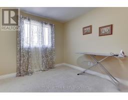 36 - 400 SKYLINE AVENUE - 23