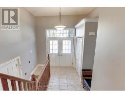 36 - 400 SKYLINE AVENUE - 9