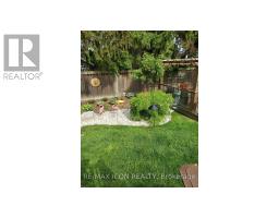 17 TANAGER PLACE - 46