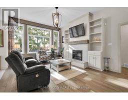 17 TANAGER PLACE - 9
