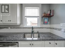 314 INGERSOLL AVENUE - 21