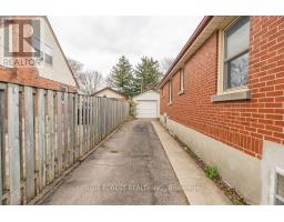 504 HALE STREET - 33
