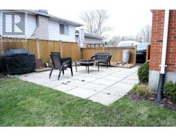 27 ANNE STREET E - 20