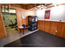 115 SPEIGHT CRESCENT - 29
