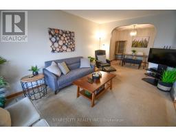 115 SPEIGHT CRESCENT - 6