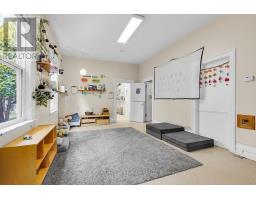 318 PICCADILLY STREET - 15