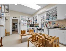 318 PICCADILLY STREET - 24