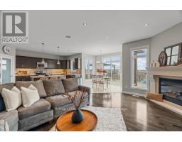2220 CARDINAL COURT - 18