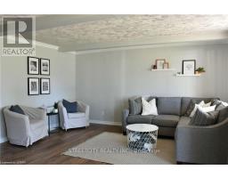 417 TOWER HEIGHTS DRIVE - 6