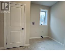 35 DUNNING WAY - 22