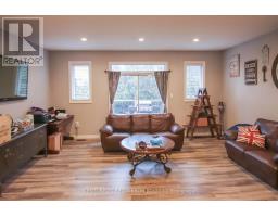 35 WILLIS AVENUE - 13