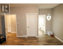 35 WILLIS AVENUE - 23