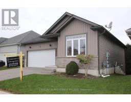 35 WILLIS AVENUE - 3