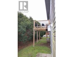 35 WILLIS AVENUE - 5
