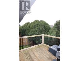 35 WILLIS AVENUE - 8