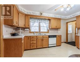 88 PINE STREET W - 19