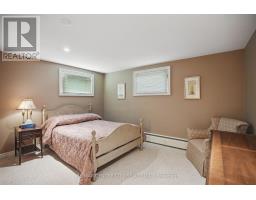 129 WYCHWOOD PLACE - 28