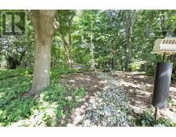 129 WYCHWOOD PLACE - 43