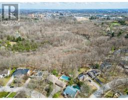 129 WYCHWOOD PLACE - 46
