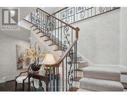 129 WYCHWOOD PLACE - 6