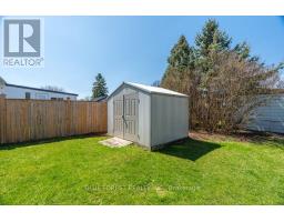 3 UPCOTT CRESCENT - 48