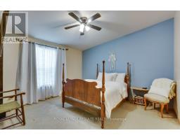 35 - 33 PITT STREET - 17