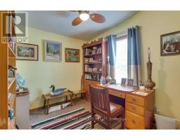 35 - 33 PITT STREET - 24