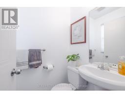 1858 BLOOM CRESCENT - 6