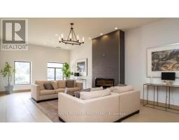 813 - 240 VILLAGEWALK BOULEVARD - 17