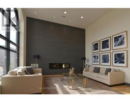 813 - 240 VILLAGEWALK BOULEVARD - 18