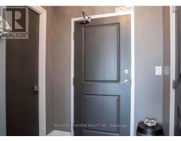 813 - 240 VILLAGEWALK BOULEVARD - 5