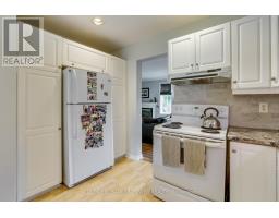 11 - 340 AMBLESIDE DRIVE - 11