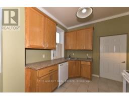 870 QUEENS AVENUE - 22