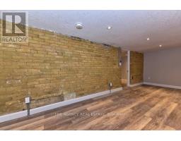870 QUEENS AVENUE - 6