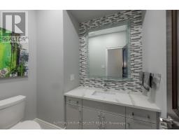 17 - 145 BASELINE ROAD E - 30