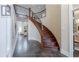 17 - 145 BASELINE ROAD E - 6