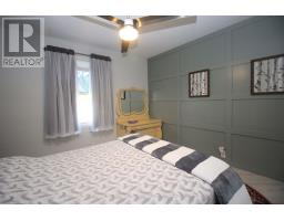 2294 GORE STREET - 15