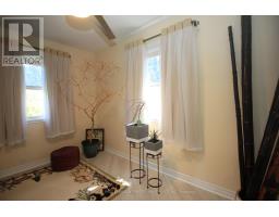 2294 GORE STREET - 17