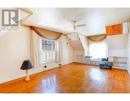 422 CHESTER STREET - 20