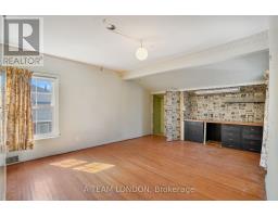 422 CHESTER STREET - 22