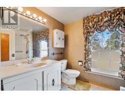 422 CHESTER STREET - 26