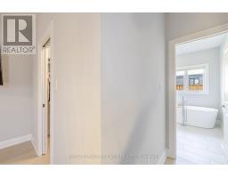 68 - 383 DAVENTRY WAY - 16