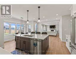 2138 WALLINGFORD AVENUE - 20