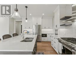 2138 WALLINGFORD AVENUE - 25