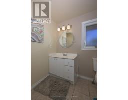 4 - 1855 ALDERSBROOK ROAD - 20